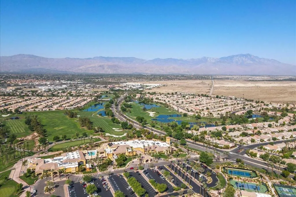 78685 Rockwell Circle, Palm Desert, California 92211 home-pic-38